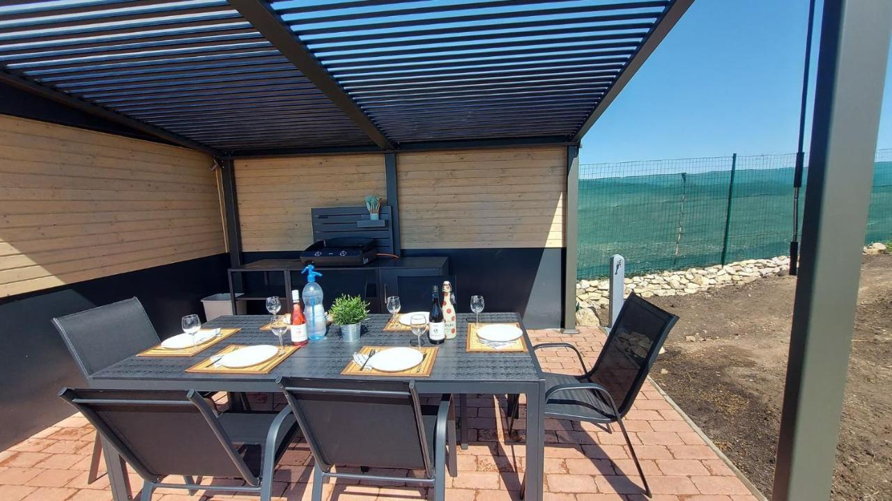 Búzavirág Apartmanház Balatonakali Exterior foto